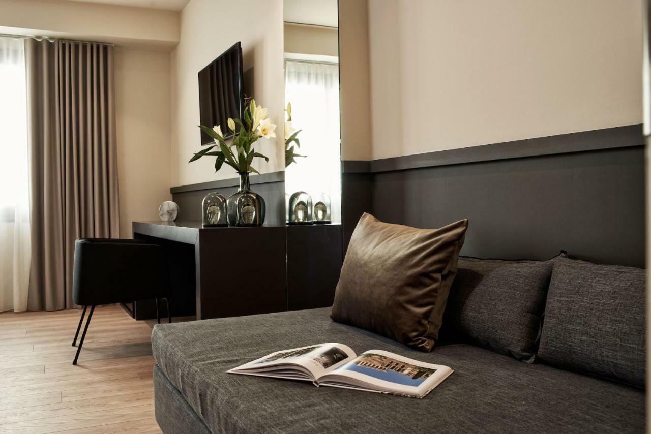 Hotel Urban Frame Plaka Atenas Exterior foto
